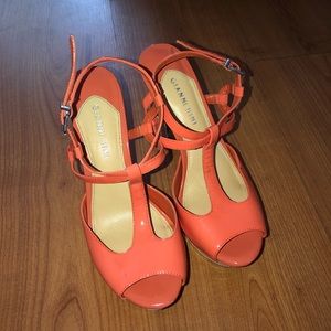 Gianni Bini Coral Heels